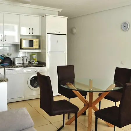 Nice One Bedroom In Optimist Apartmán *